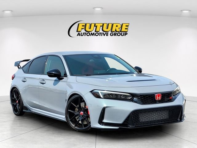 Used 2024  Honda  image 1