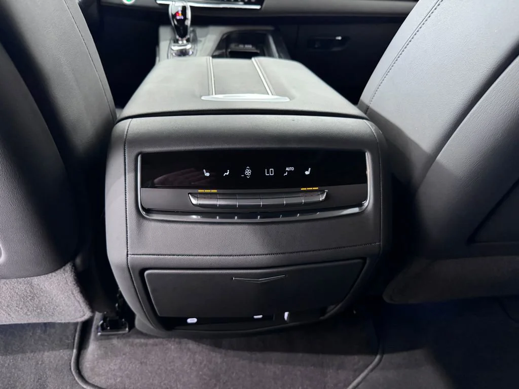 Used 2024 Crystal White Tricoat Cadillac Sport image 30