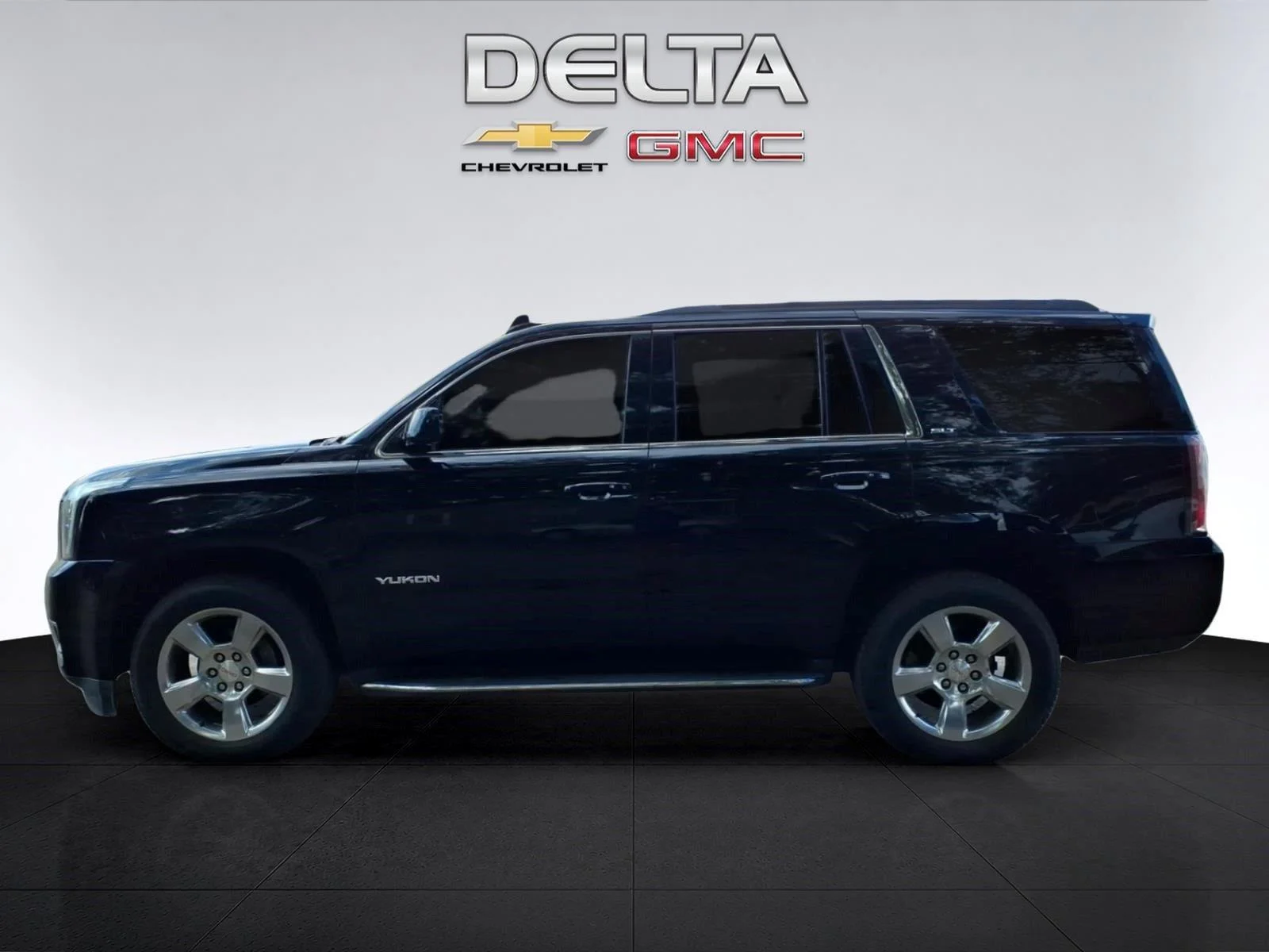 Used 2019 ONYX BLACK GMC SLT image 2