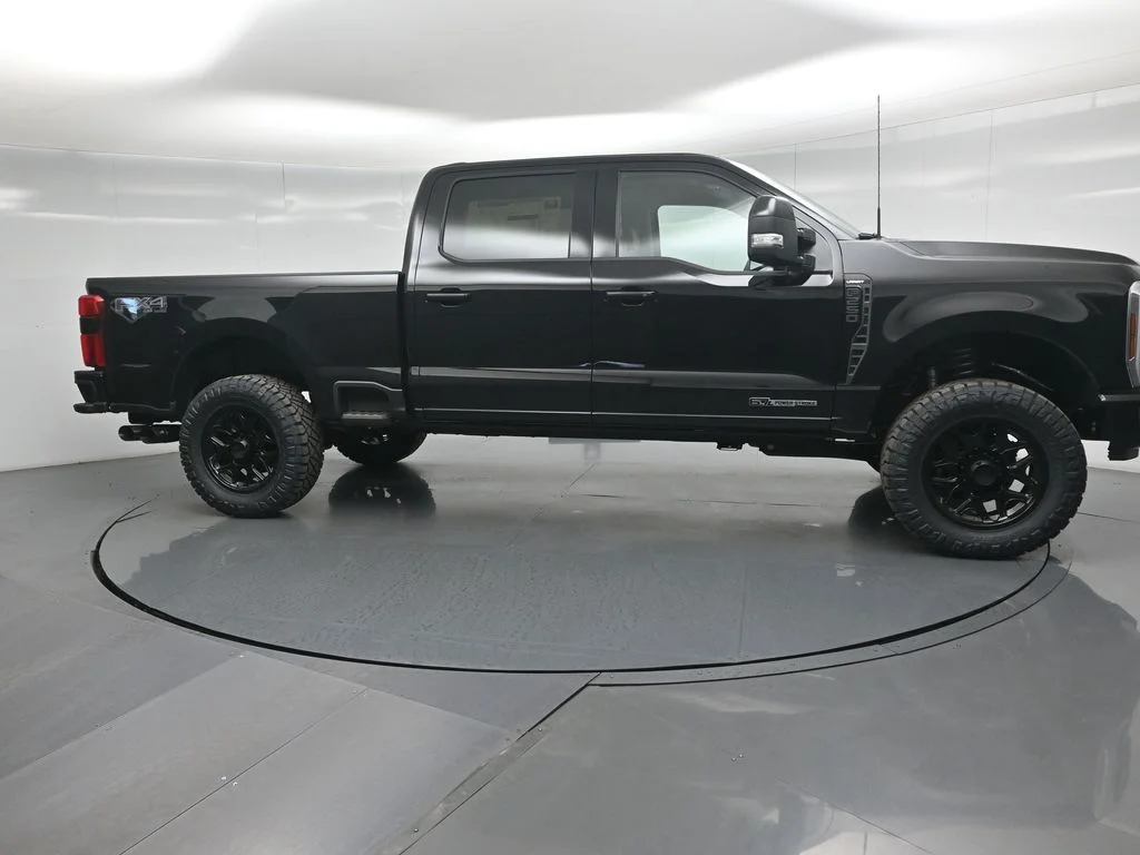 New 2026 Agate Black Metallic Ford Lariat image 25