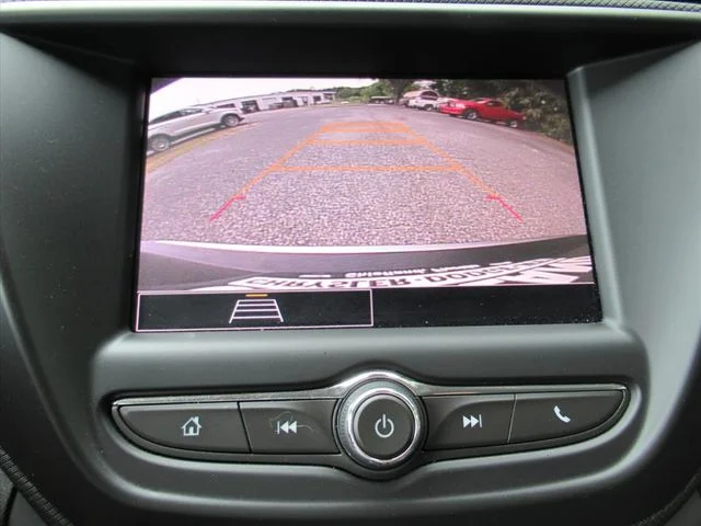 Used 2023 Gray Chevrolet LT image 25