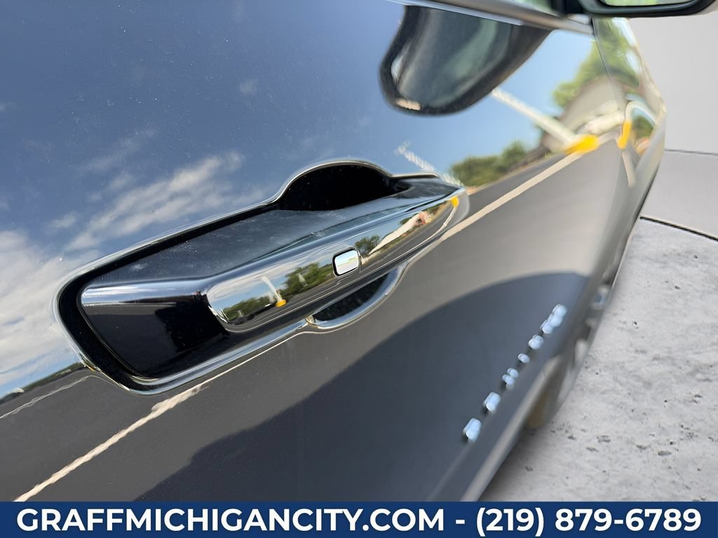 2027 Chevrolet Equinox LT - Photo 30