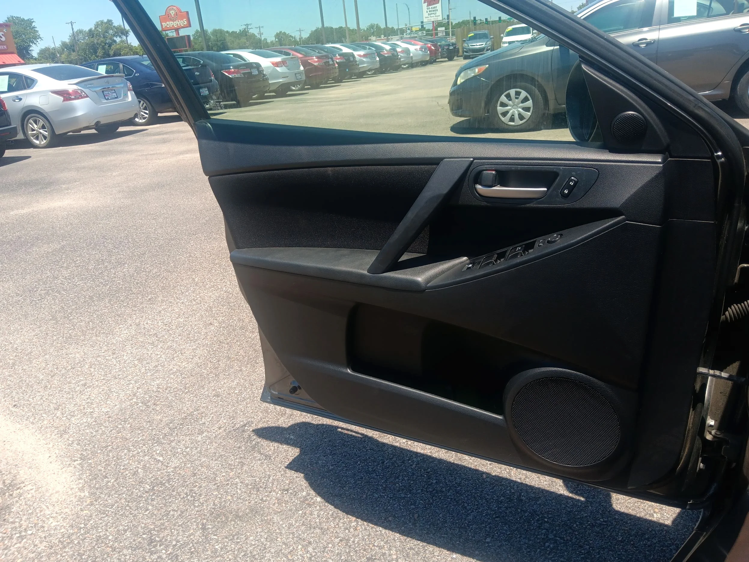Used 2010 Gray Mazda i Touring image 16