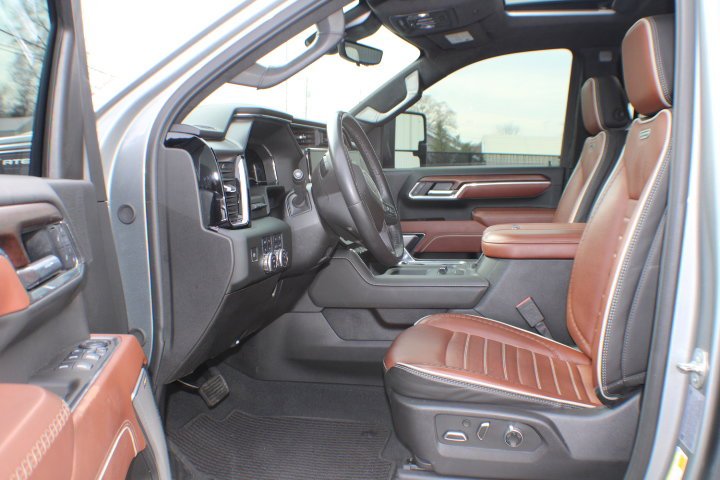 2025 GMC Sierra 2500HD Denali Ultimate - Photo 14