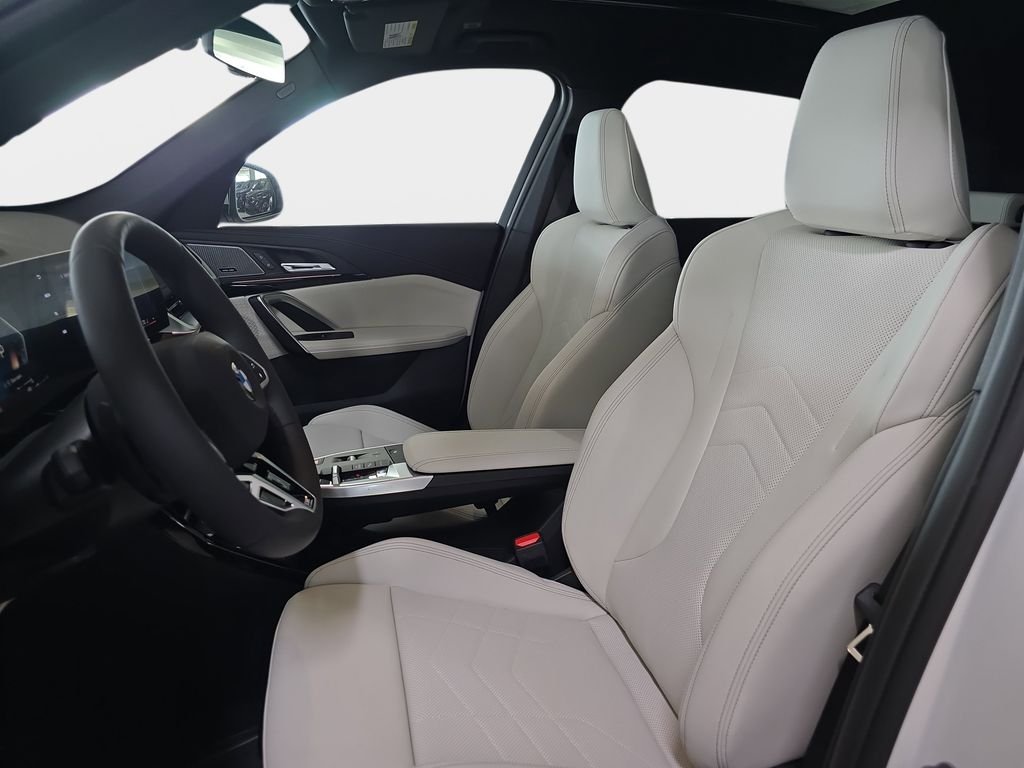New 2026 Alpine White BMW xDrive28i image 12