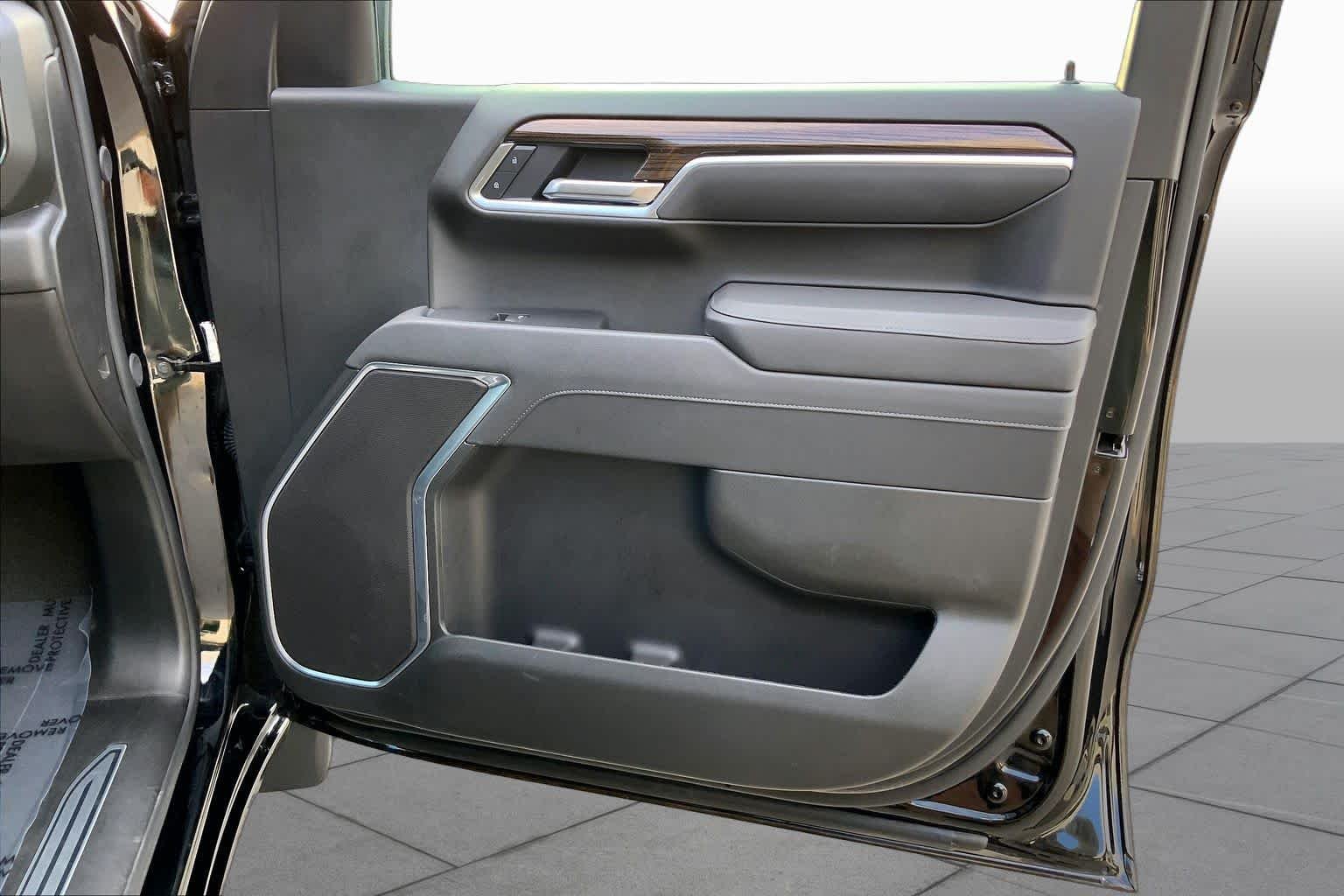 Used 2026 Black Chevrolet RST image 22