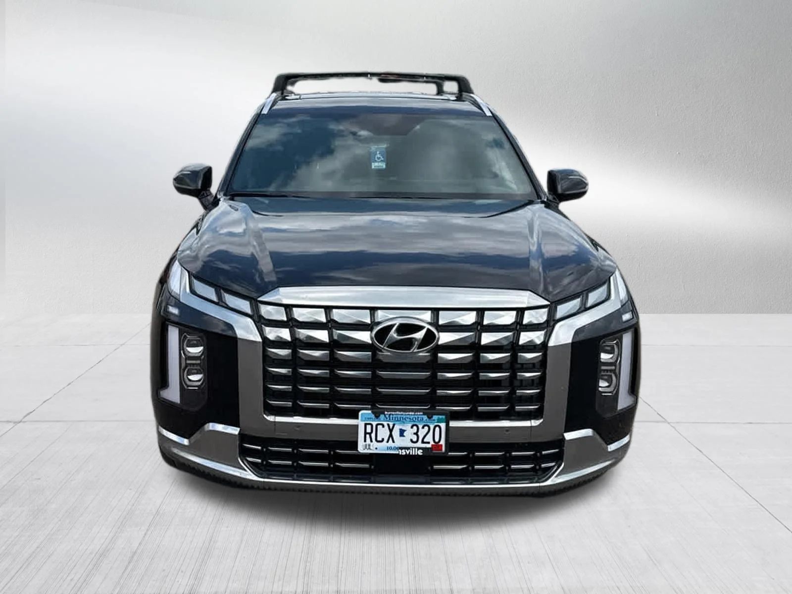 Used 2024 Hyundai Palisade Calligraphy with VIN KM8R7DGE8RU759458 for sale in Coon Rapids, Minnesota