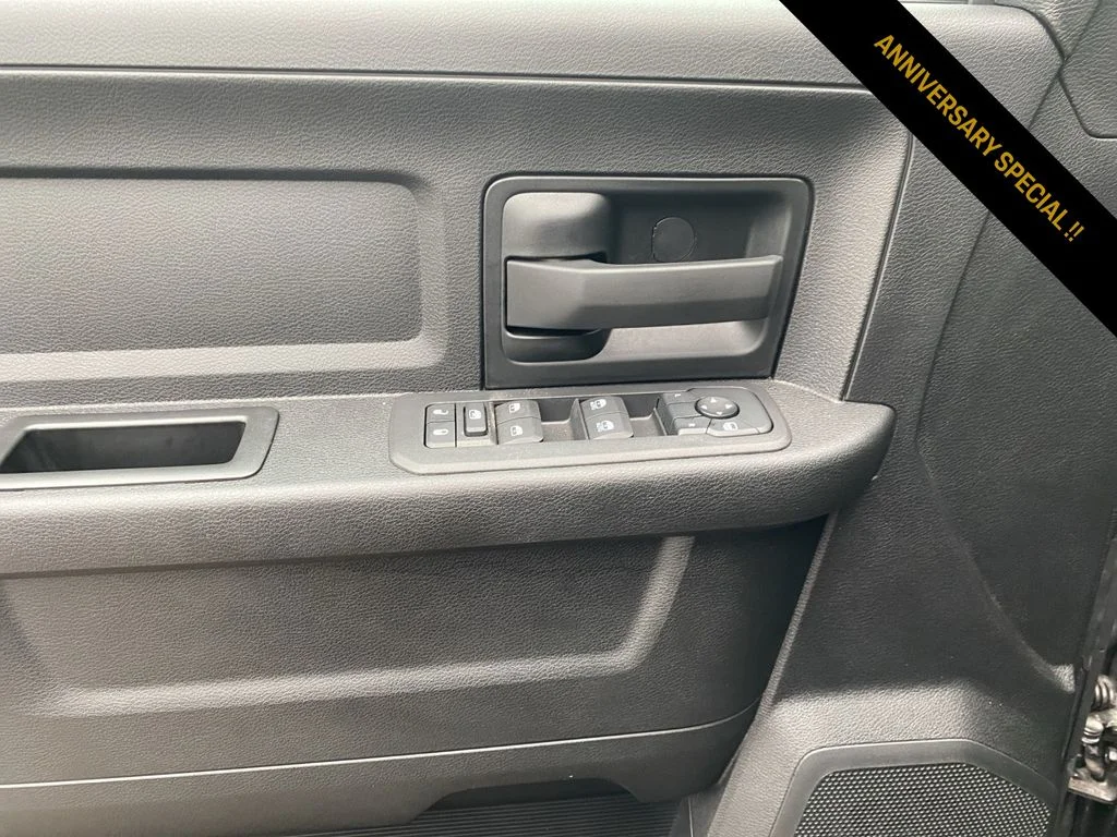 2025 RAM 2500 Tradesman - Photo 9