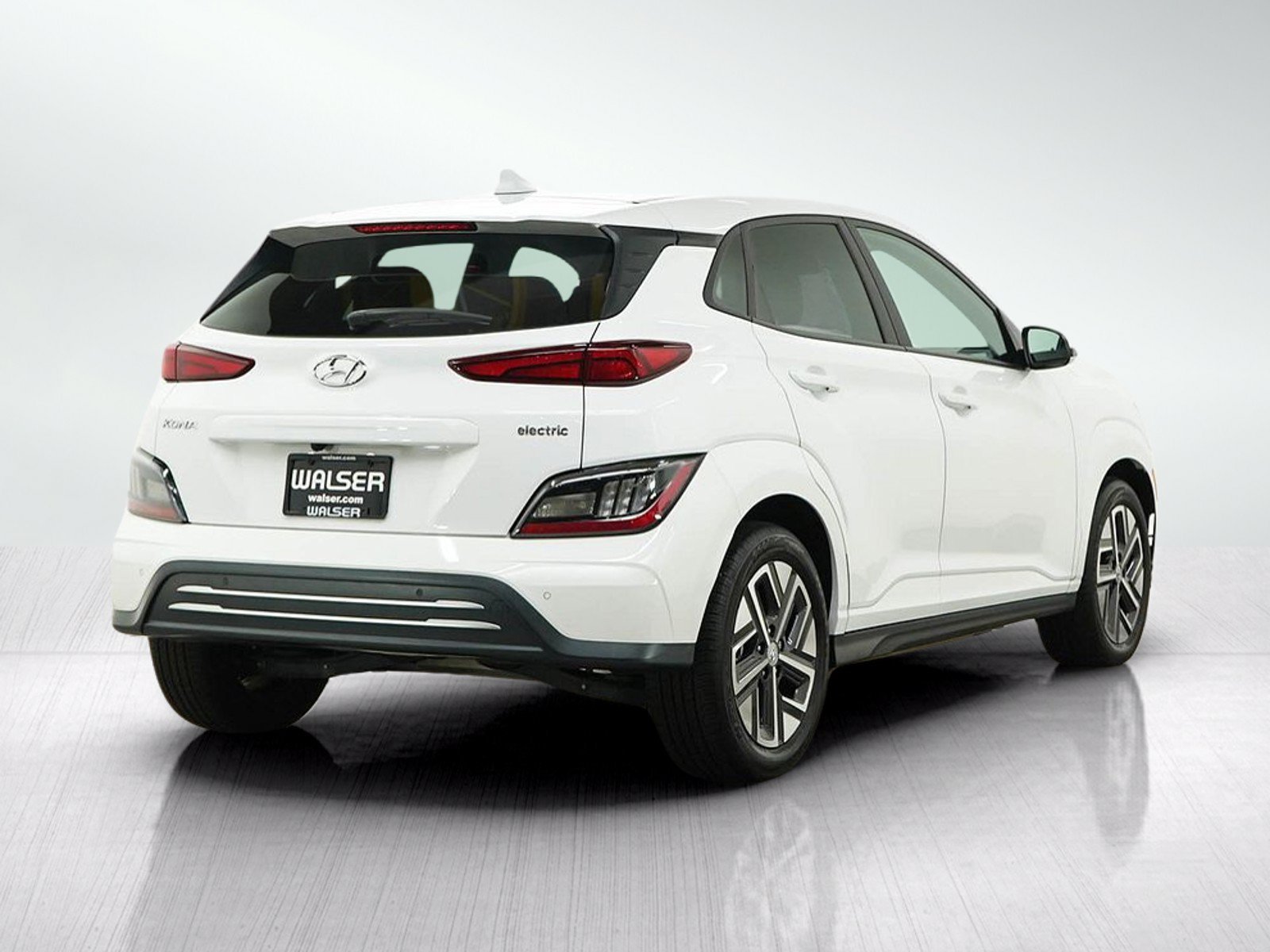 Certified Used 2023 Lunar White Hyundai Limited FWD image 6