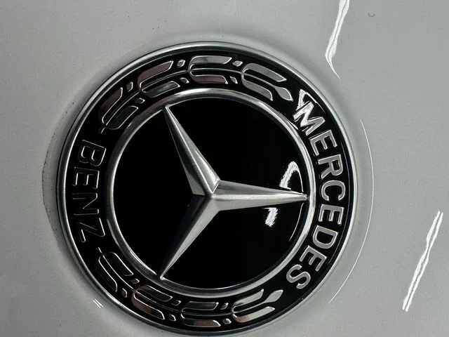 New 2026 Polar White Mercedes-Benz GLC 300 Coupe image 42