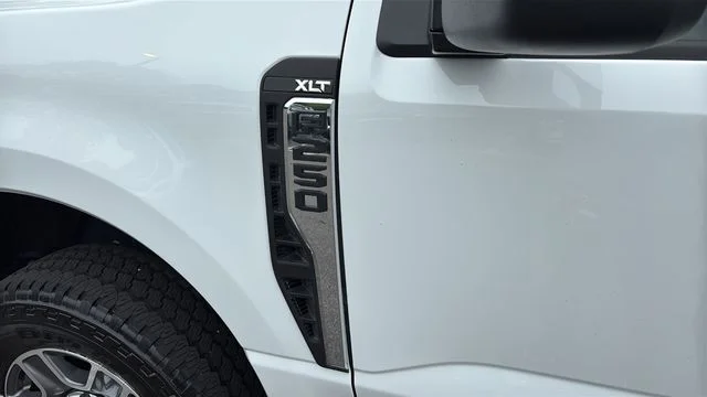 Used 2025 White Ford XLT image 37