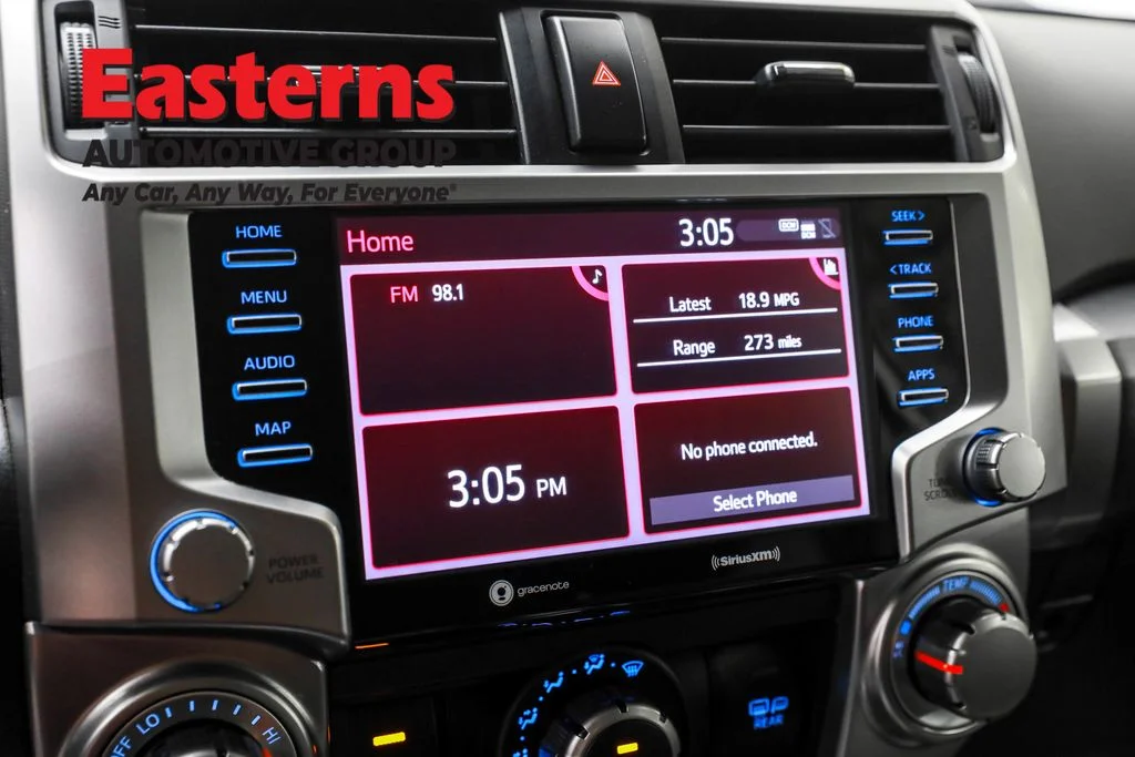 Used 2024 White Toyota SR5 image 18