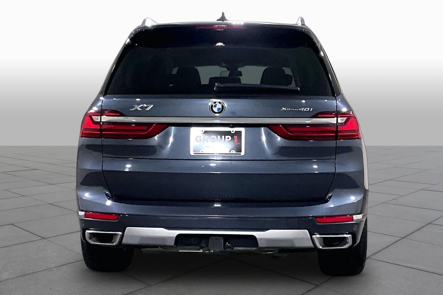 Used 2020 Arctic Gray Metallic BMW xDrive40i image 4