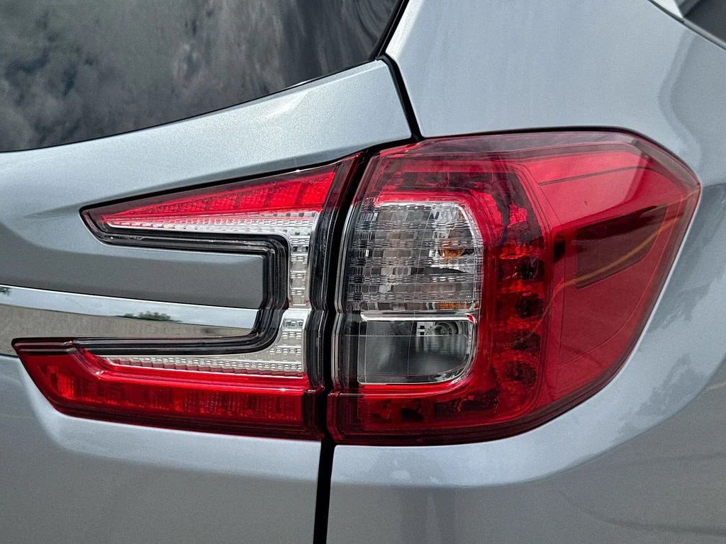 New 2026 ICE SILVER METALLIC Subaru Limited 7-Passenger image 35