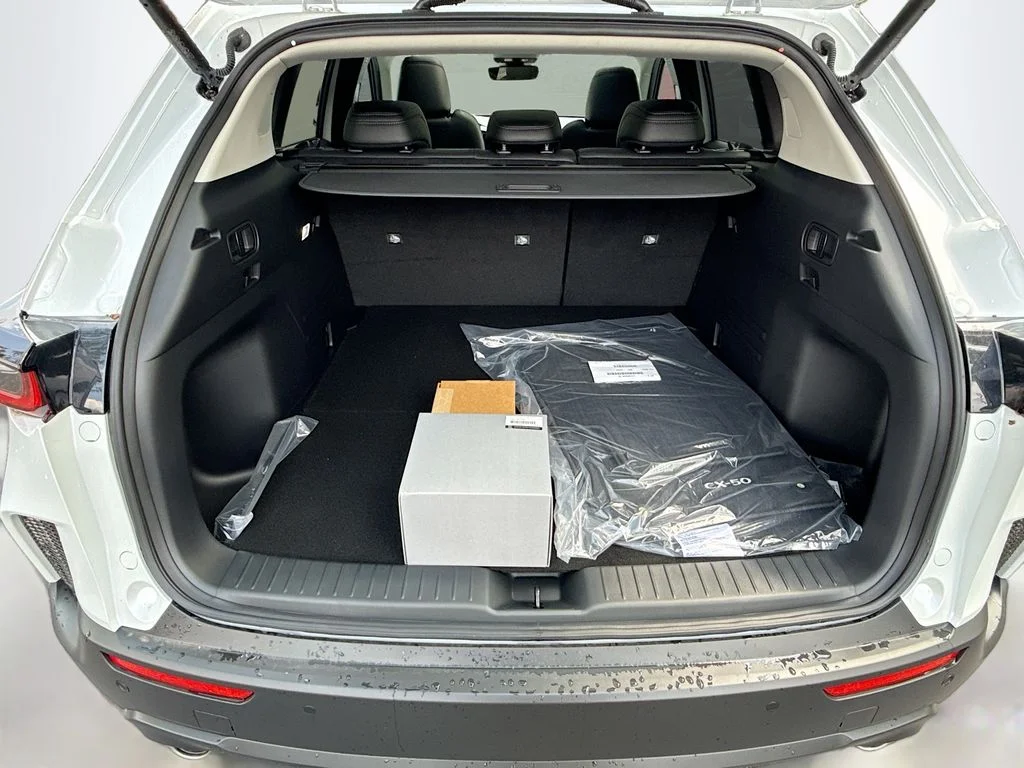 New 2026 wind chill pearl Mazda 2.5 S Premium image 27