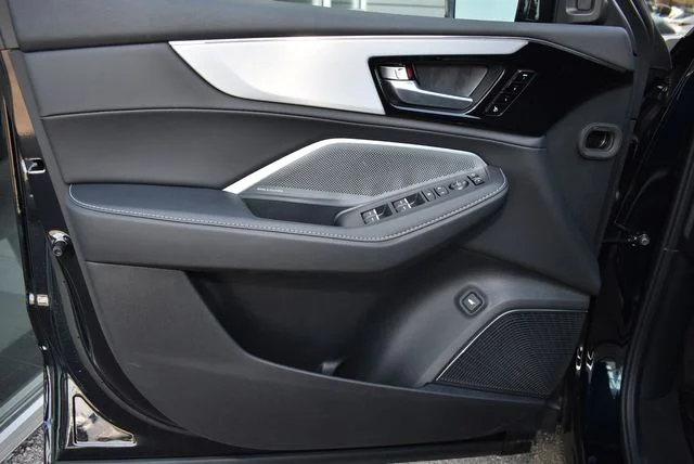 New 2026 Majestic Black Pearl Acura Technology Package image 10