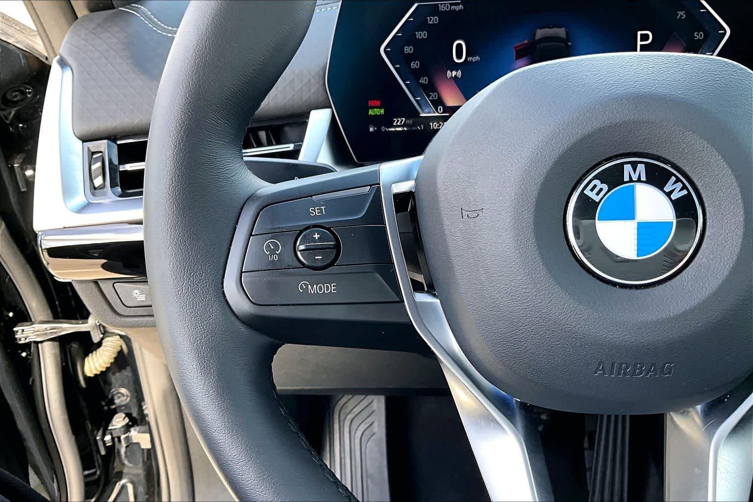 Used 2025 Black Sapphire Metallic BMW xDrive28i image 20