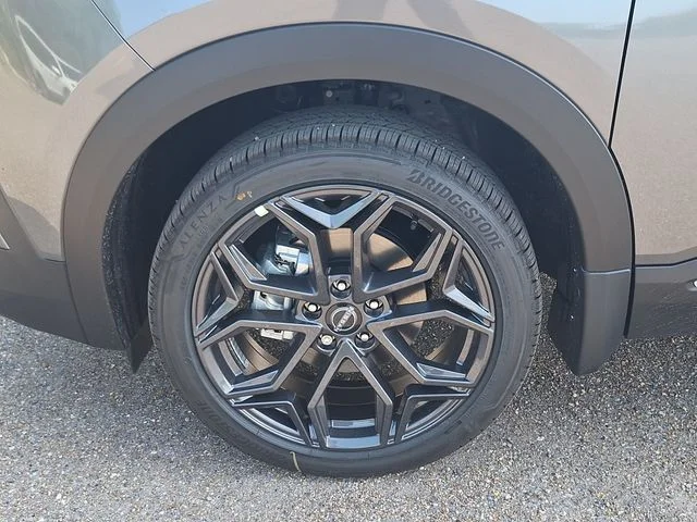 New 2026 Gun Metallic Nissan SR image 27