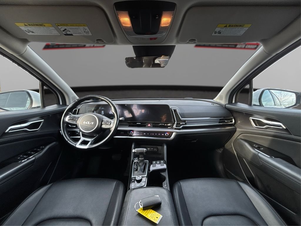 Used 2023 White Kia EX image 24