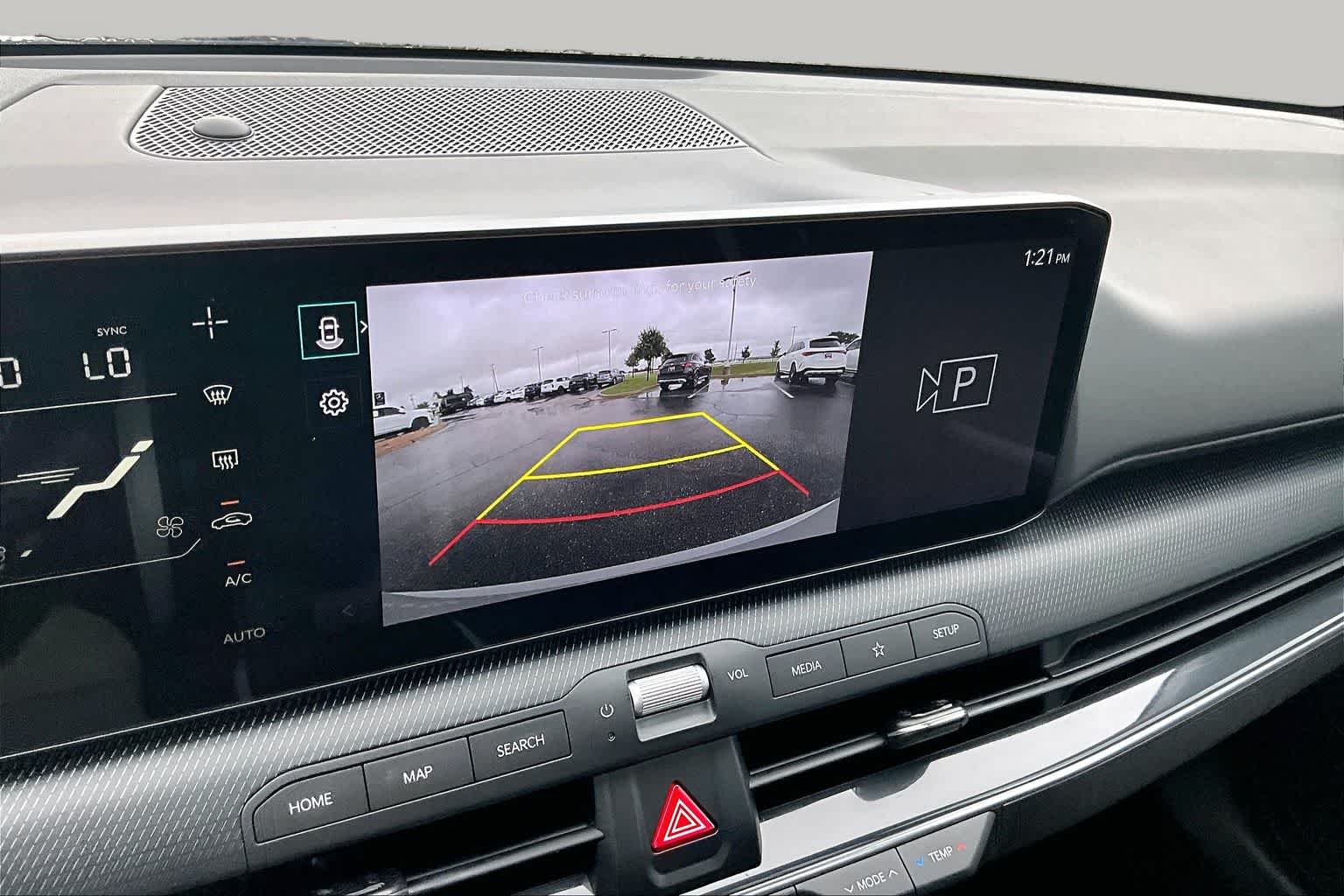 Used 2025 Snow White Pearl Kia GT-Line image 26