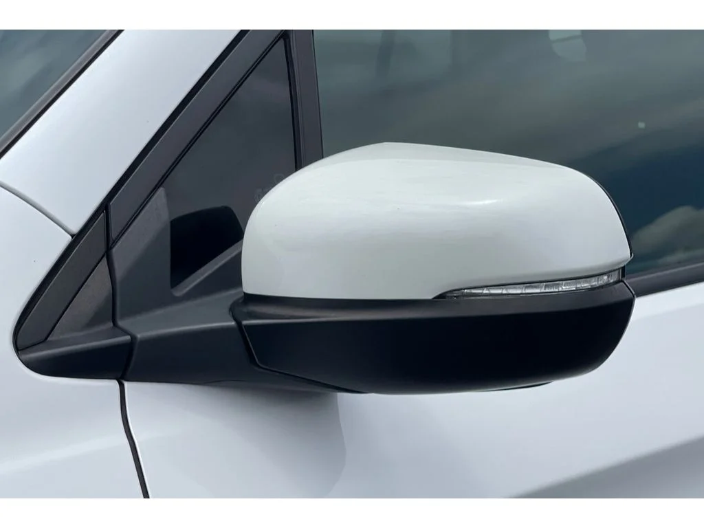 Certified Used 2023 Platinum White Pearl Honda AWD EX-L image 53