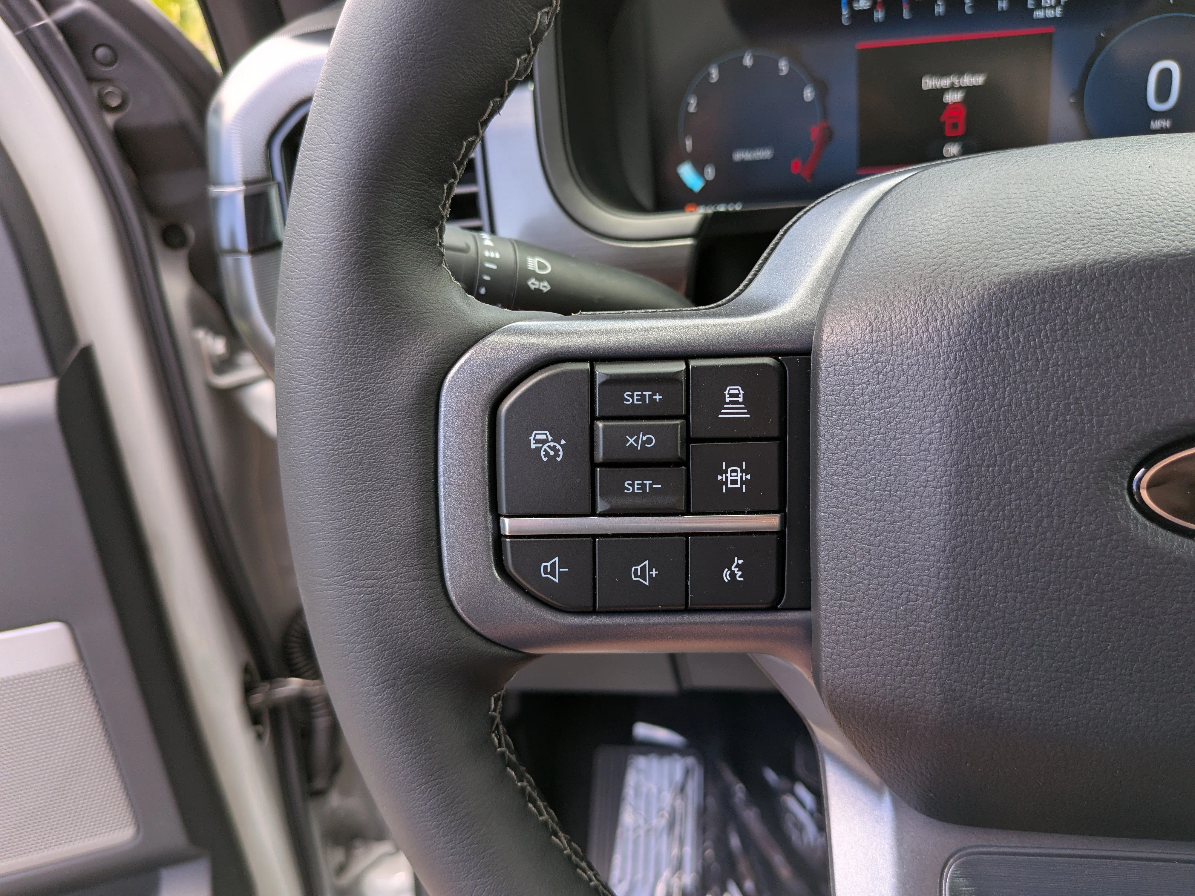 New 2026 Avalanche Ford Lariat® image 28