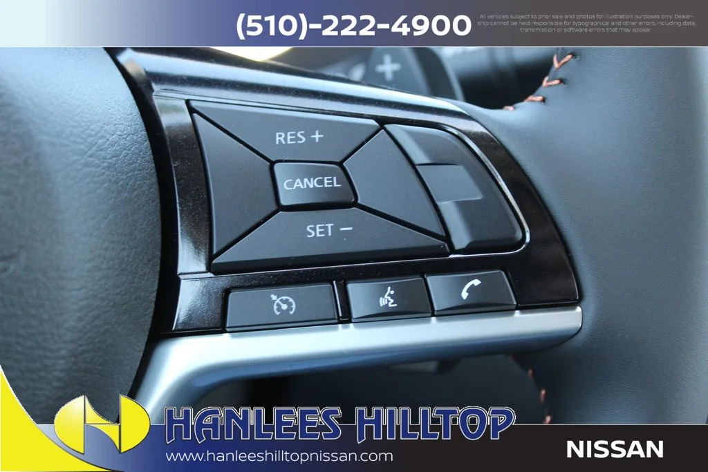 2025 Nissan Altima SR - Photo 30
