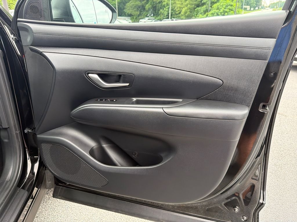 Certified Used 2025 Gray Hyundai SEL Convenience image 14