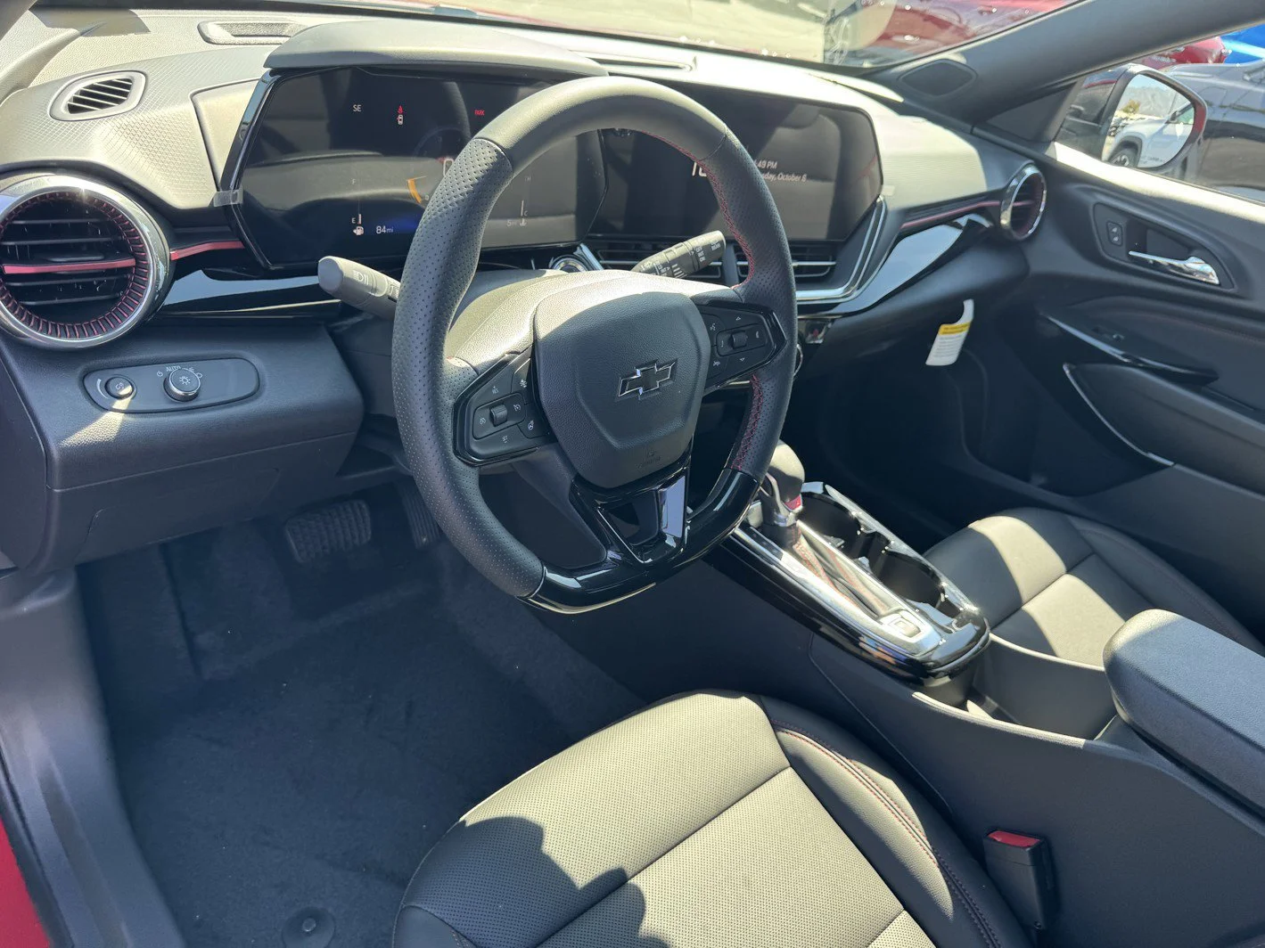 2026 Chevrolet Trax RS - Photo 13