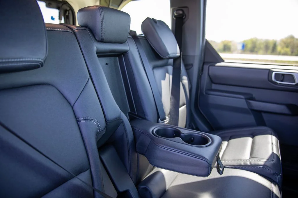 New 2026 Desert Sand Ford Badlands® image 15