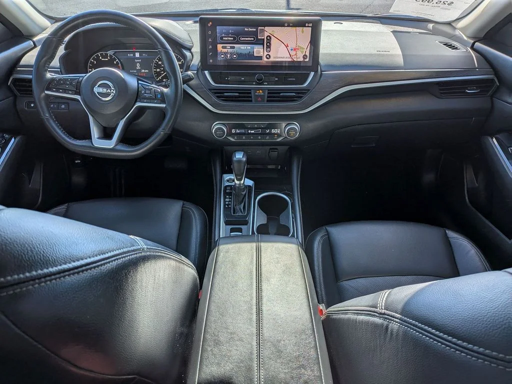 Used 2024 Pearl White Tricoat Nissan 2.5 SL image 19