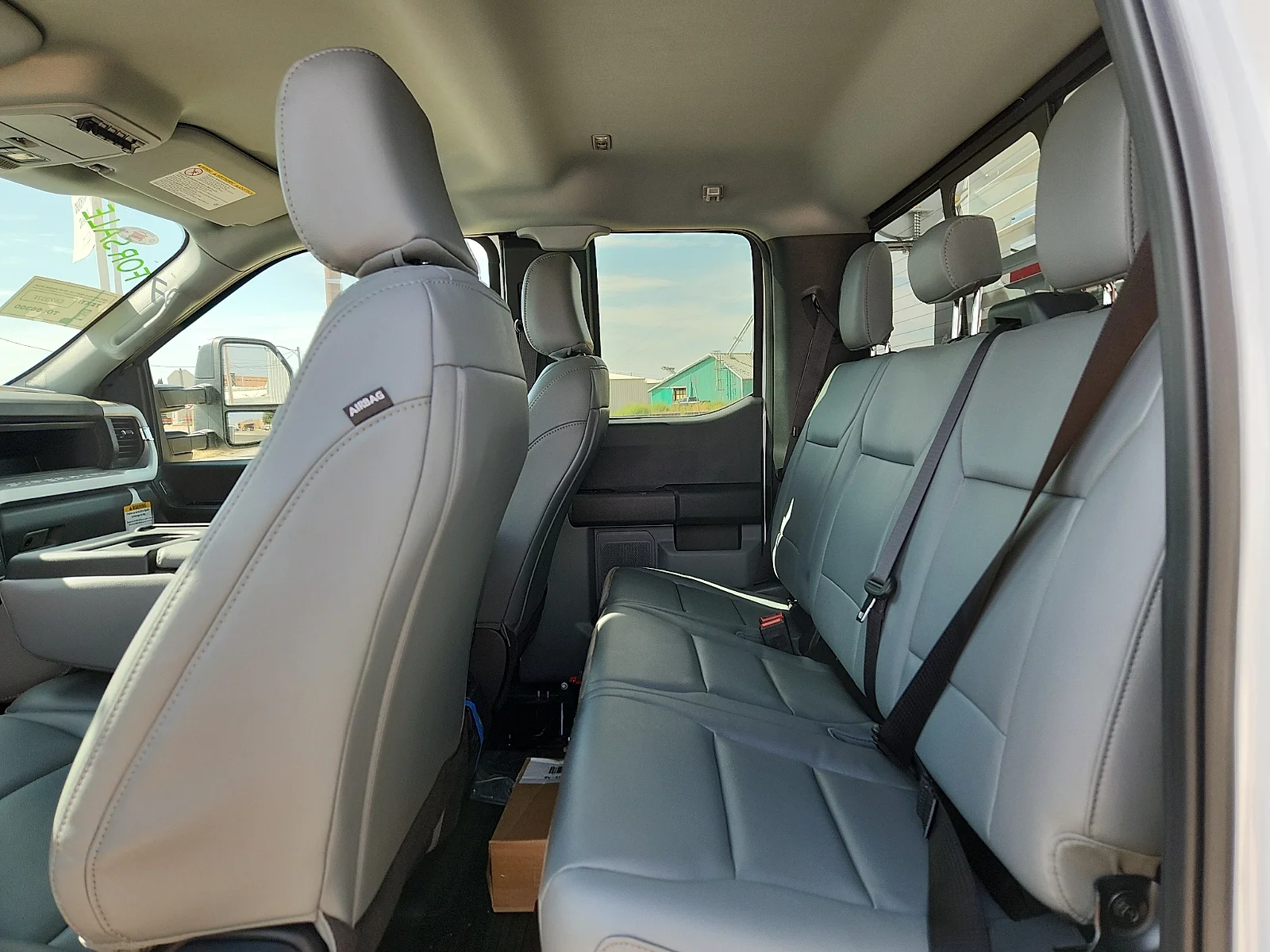 New 2026 Oxford White Ford XL image 18