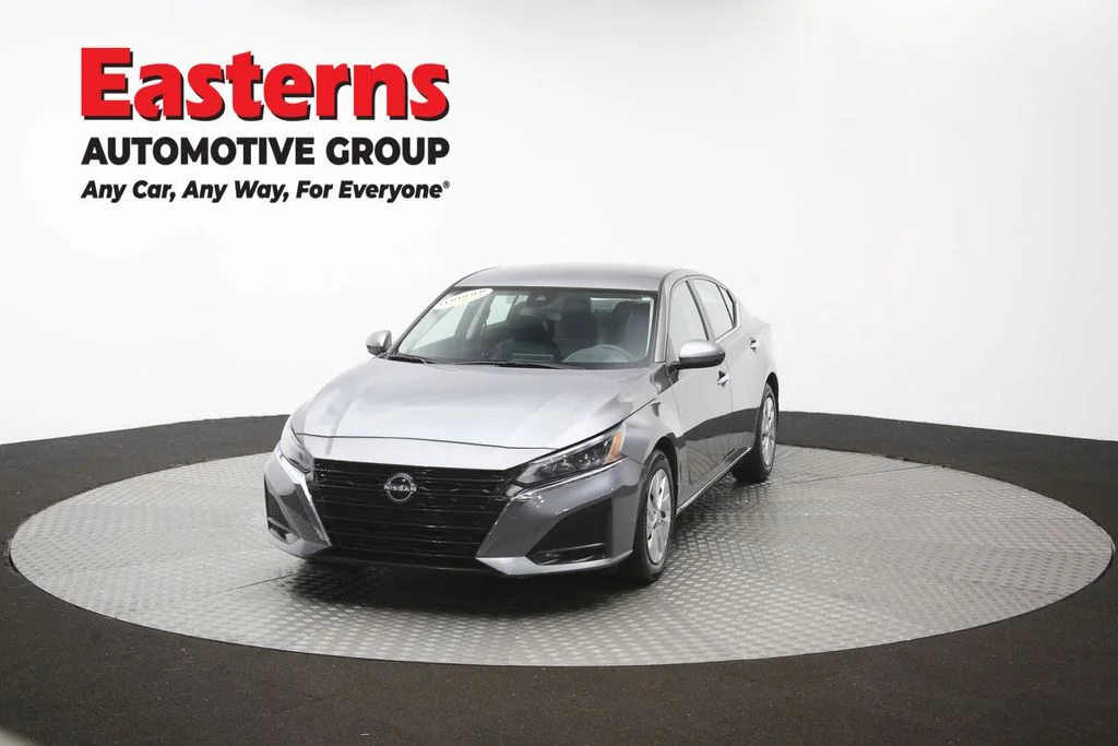 Used 2023 Gray Nissan 2.5 S image 53