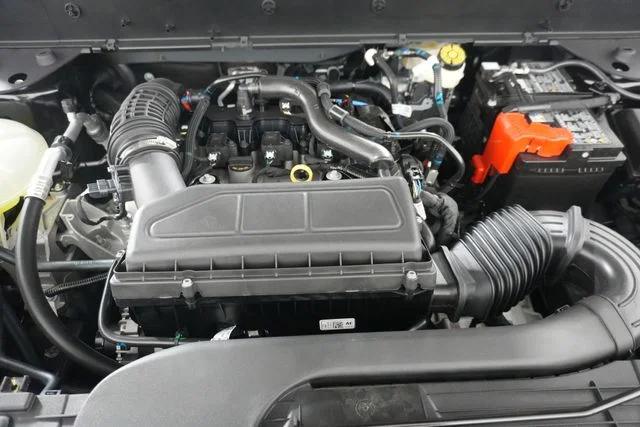 New 2026 Shadow Black Ford Outer Banks® image 34