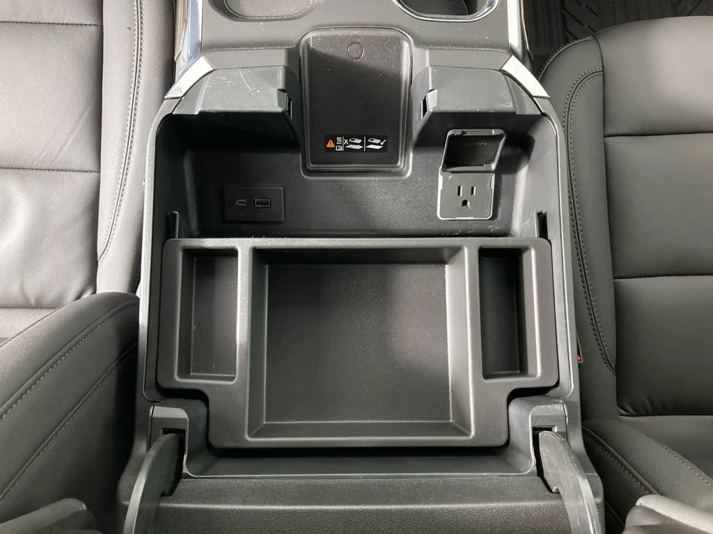 2026 Chevrolet Silverado 1500 RST - Photo 11
