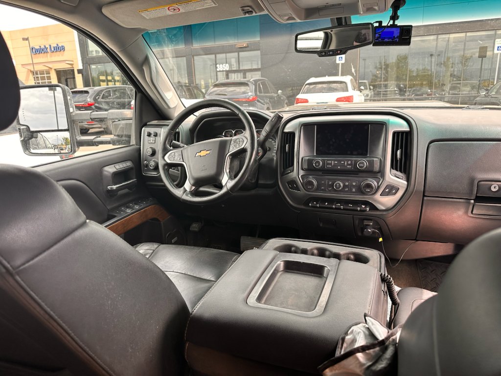 Used 2018 Black Chevrolet LTZ image 9
