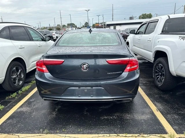 Used 2019 Pewter Metallic Buick 4dr Sdn Essence FWD image 11
