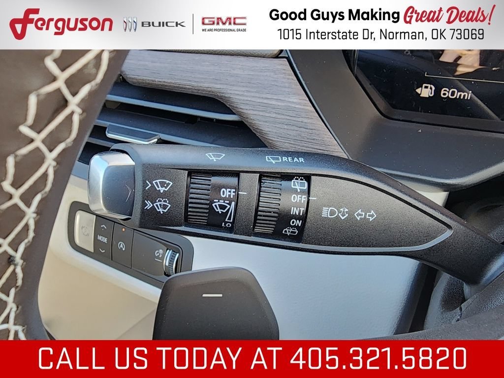 2026 GMC Acadia Denali - Photo 24