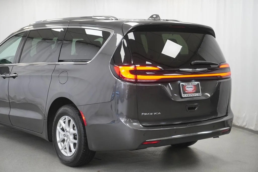 Certified Used 2021 Gray Chrysler Touring L image 13