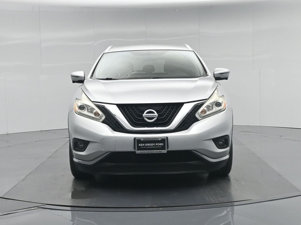 Used 2016 Silver Nissan SL image 21