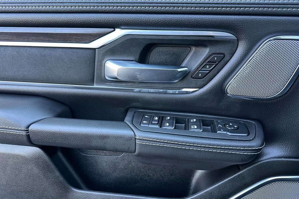 2026 RAM 1500 Laramie - Photo 10