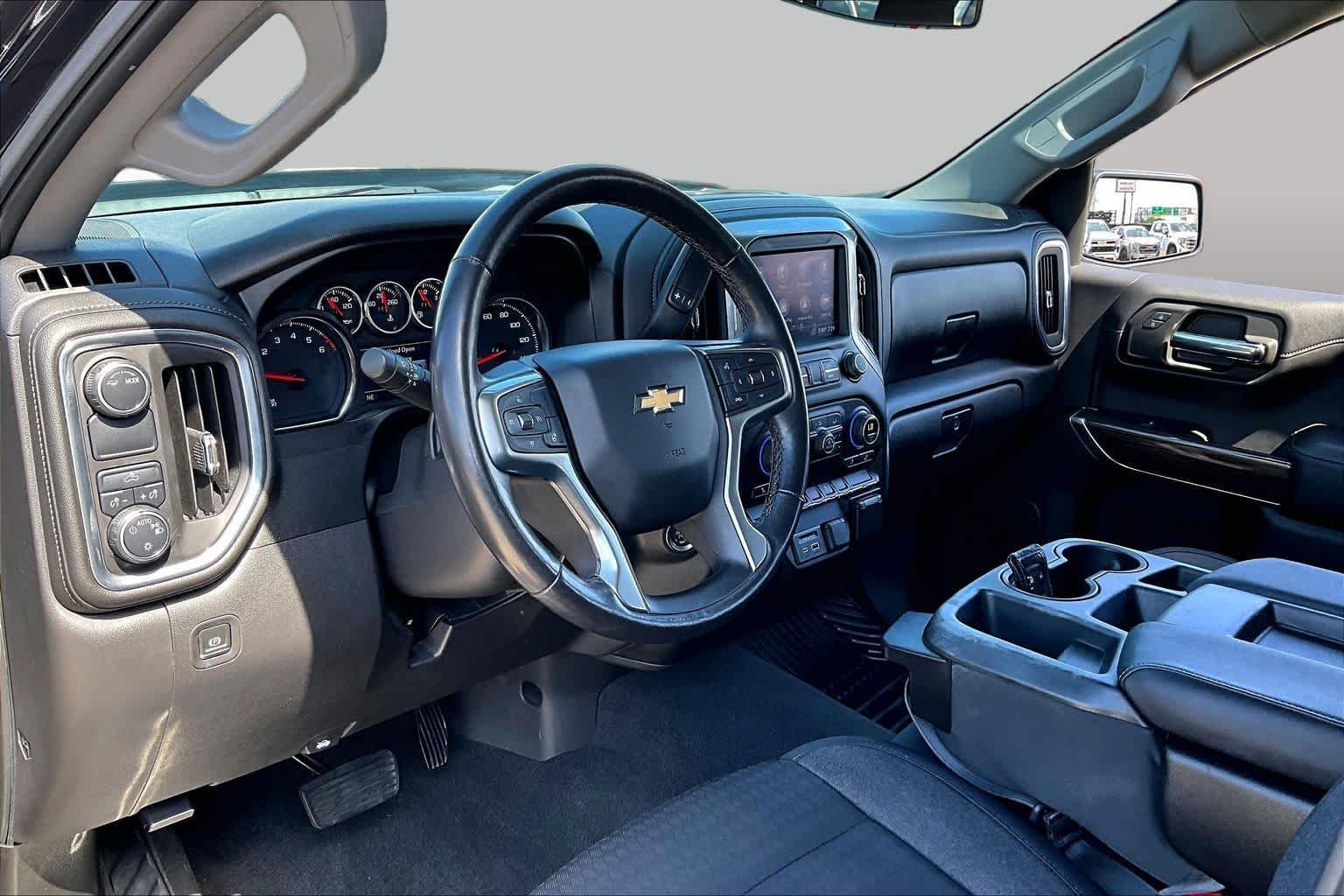 Used 2020 Black Chevrolet LT image 18