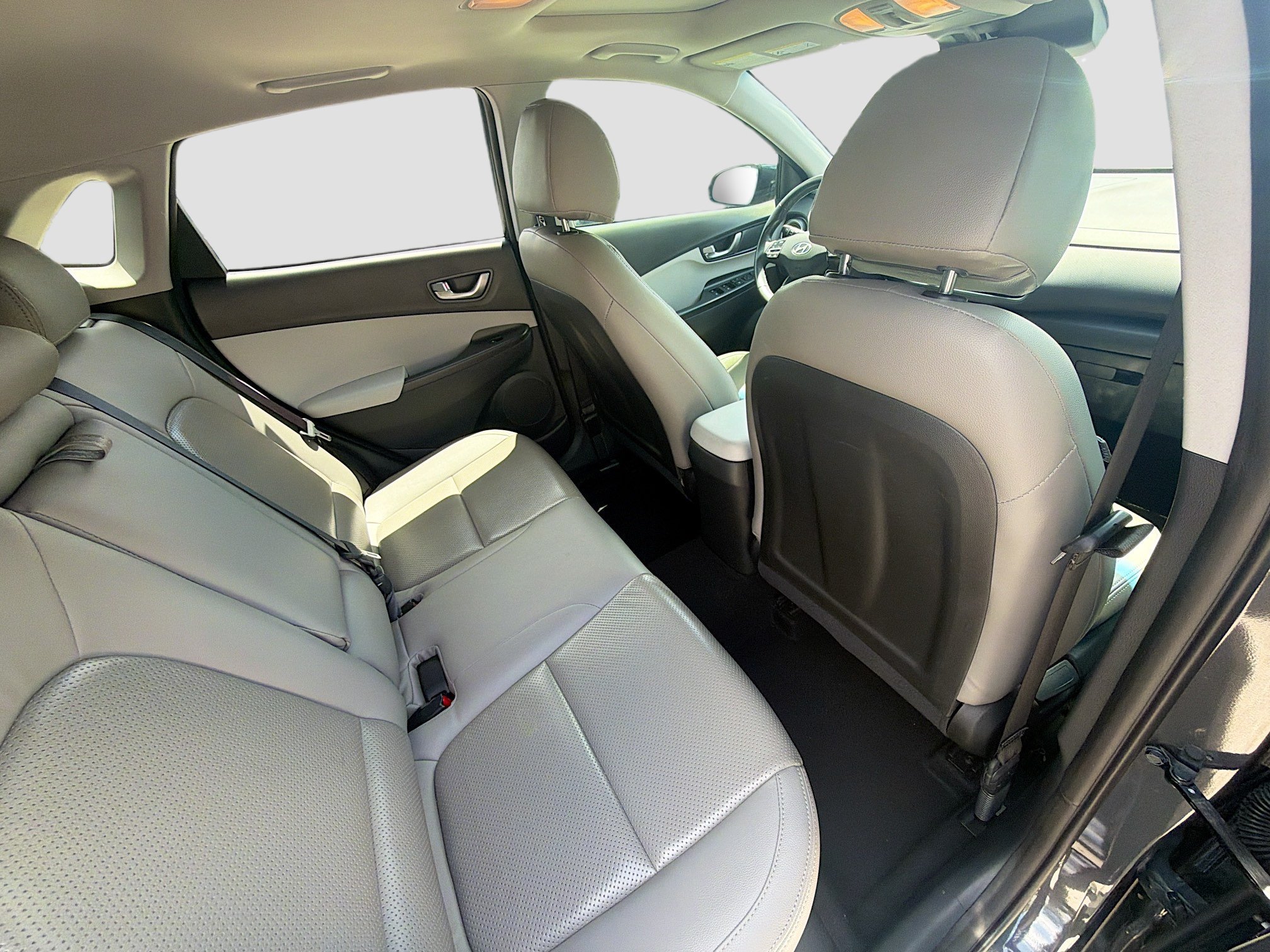 Used 2022 Thunder Gray Hyundai SEL image 26