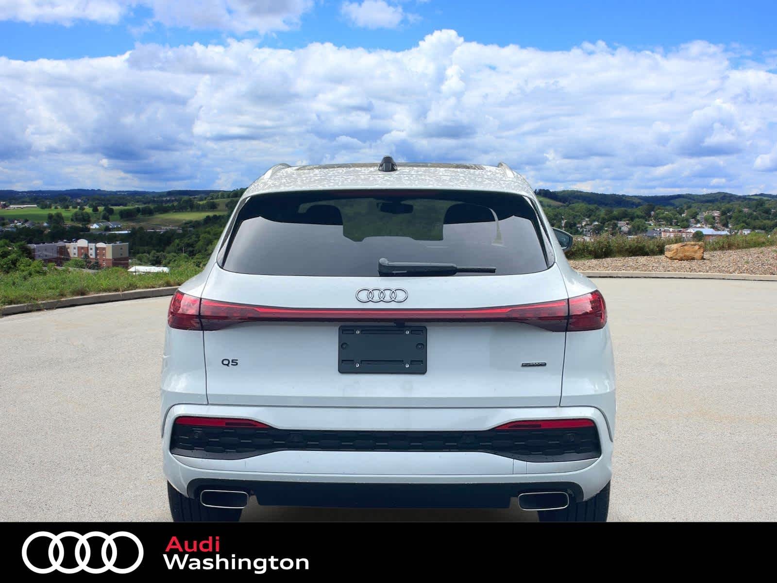 New 2026 2Y2Y/White Audi Premium Plus image 8