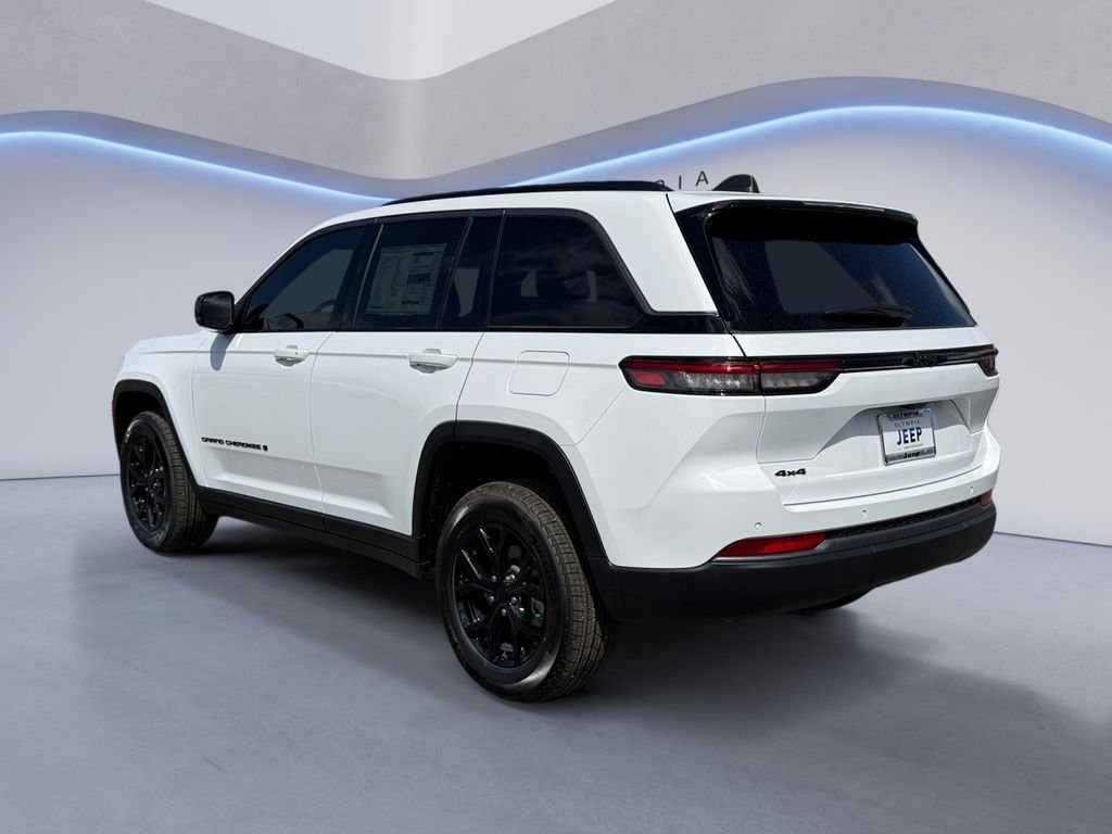 New 2026 Bright White Clear-Coat Exterior Paint Jeep Altitude image 3