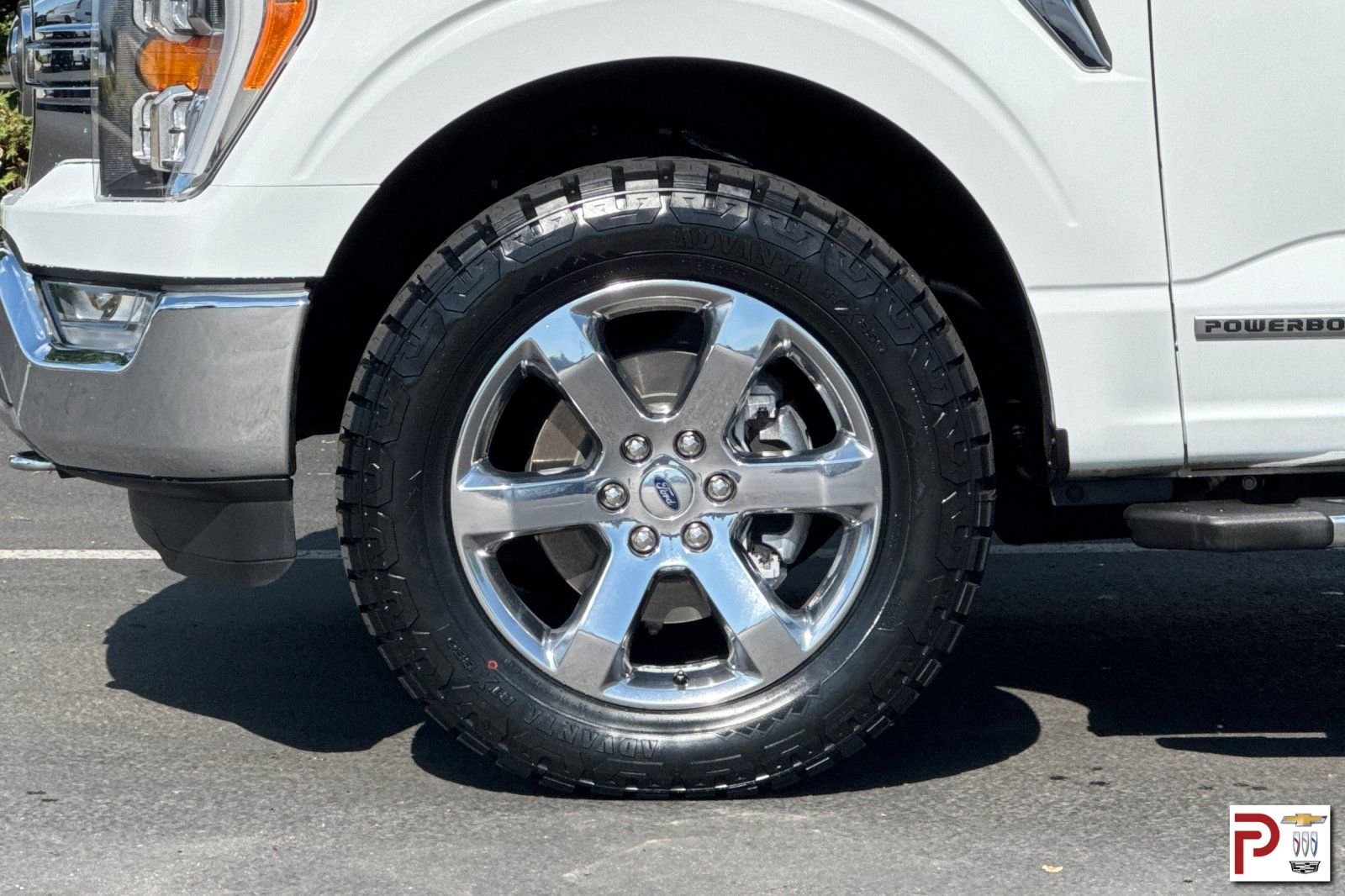 Used 2021 White Ford XLT image 33