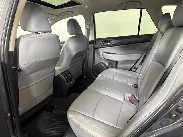 Used 2018 Magnetite Gray Metallic Subaru 2.5i image 12