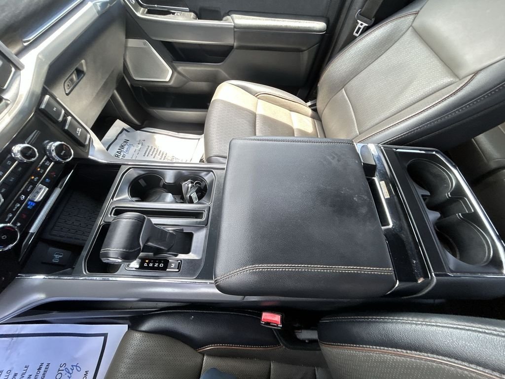Used 2024 Gray Ford Lariat image 27