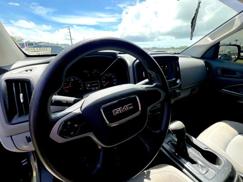 Used 2021 STEEL METALLIC GMC 2WD Elevation Standard image 17