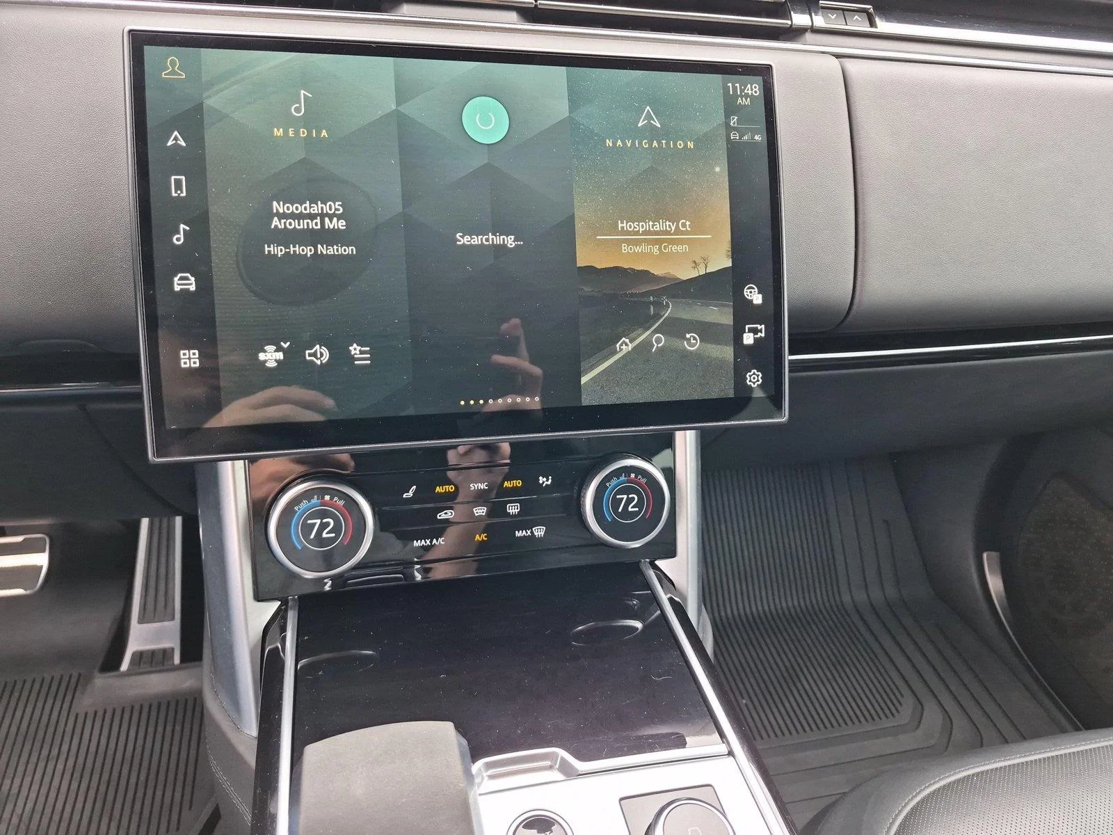 Used 2023 Eiger Grey Metallic Land Rover Autobiography image 23